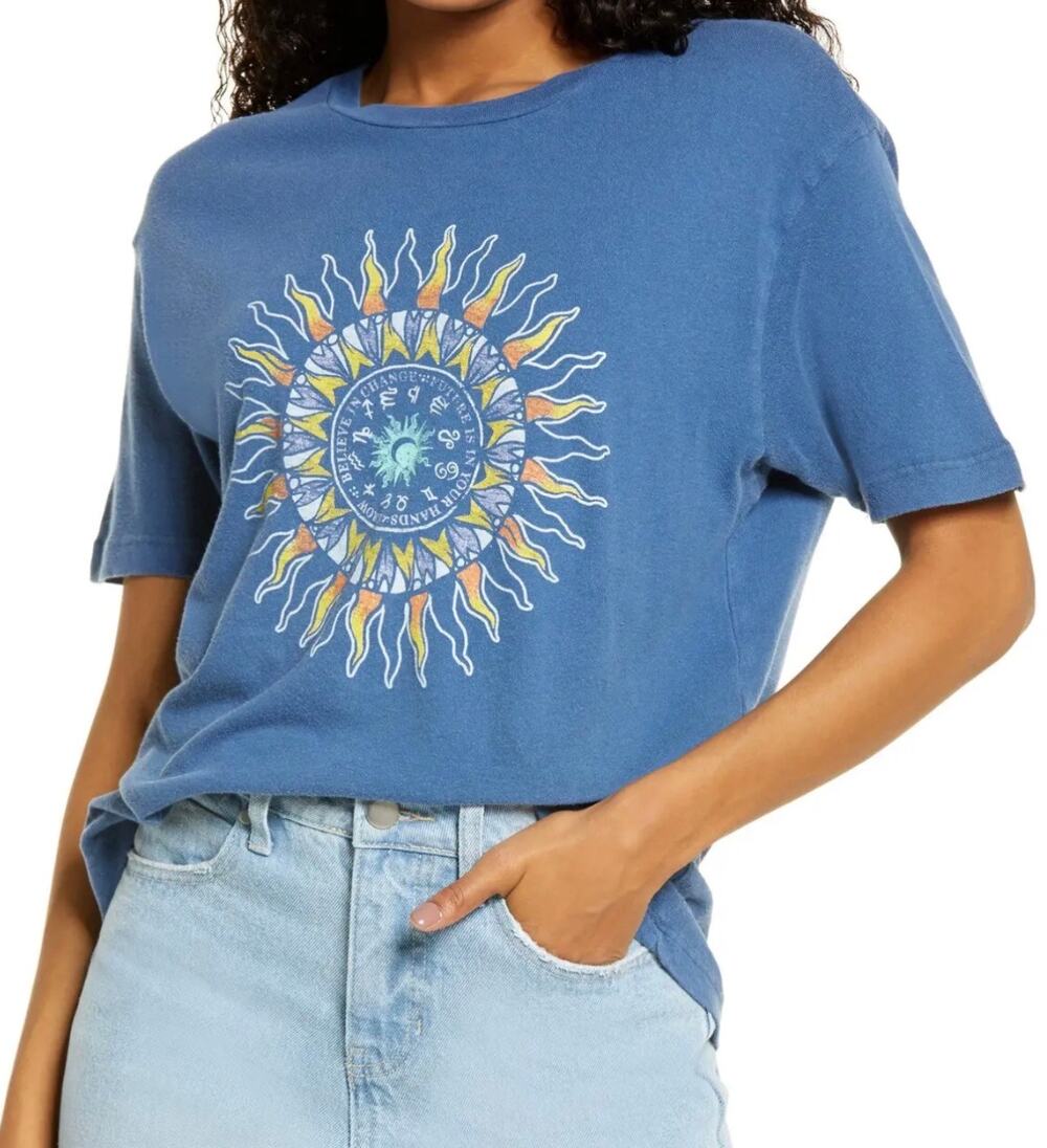 BDG Urban Outfitters Zodiac Sun Graphic Tee Women M Navy NWT Celestial Boho